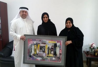 جمعيـة دمستـان الخيريـة تكرم مديرة مدرسة بلقيس الإبتدائية للبنات