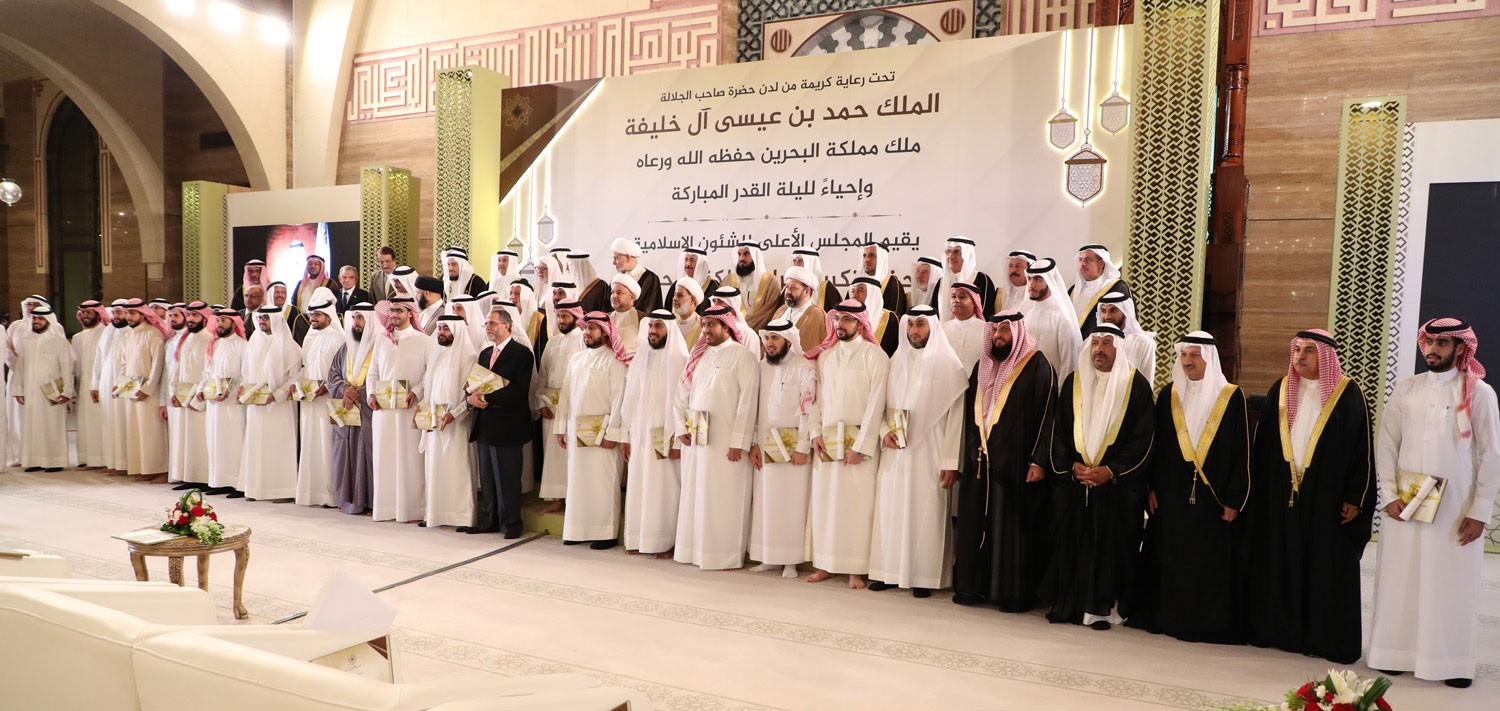 الأعلى للشئون الإسلامية يحتفي بسفراء القرآن الكريم في ليلة القدر