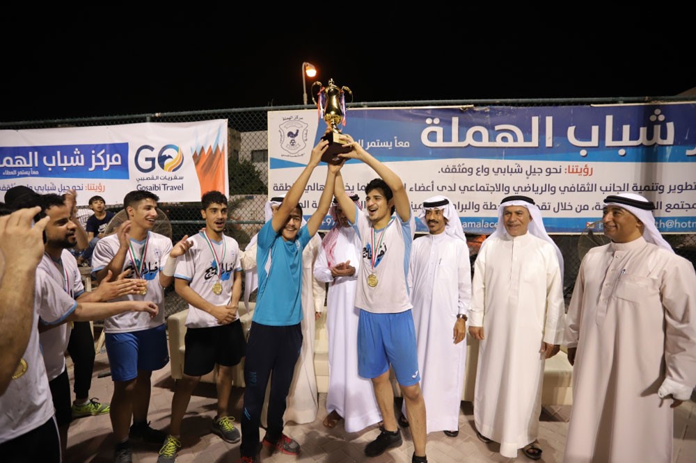 أخبار الخليج يتوج بطلا لدورة كرة الطائرة بمركز شباب الهملة