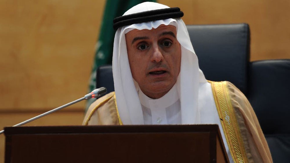 الجبير: إيران تزرع الميليشيات ولا تتصرف كدولة