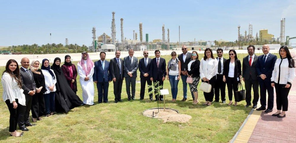 البتروكيماويات تفتتح حديقة الصداقة البحرينية الهندية لأشجار النيم داخل مجمعها الصناعي
