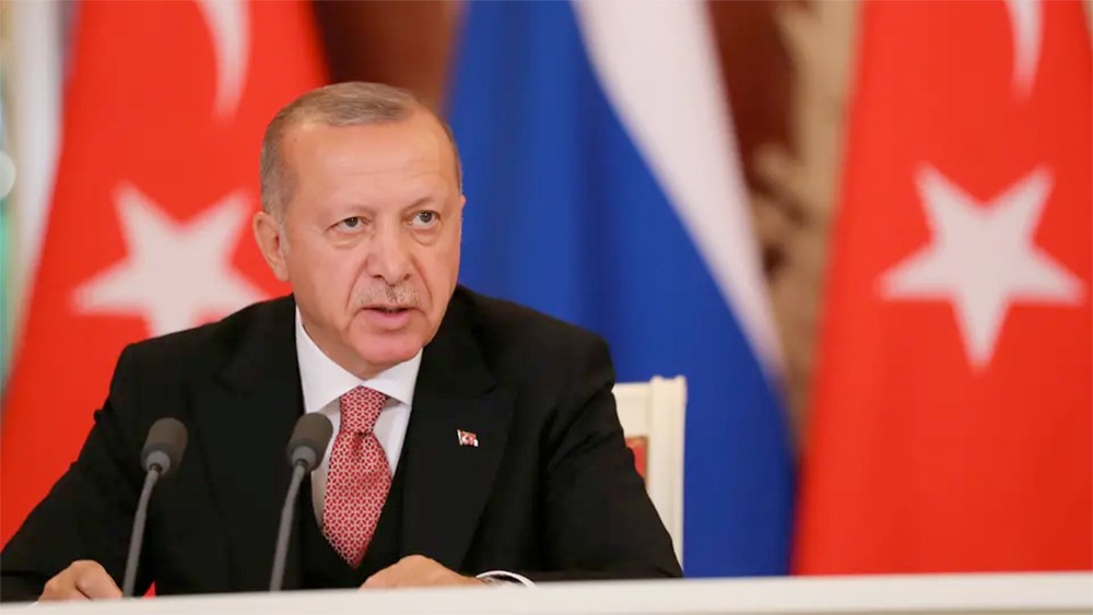 ذي إيكونومست: أردوغان قد يواجه تمرداً بحزبه الحاكم