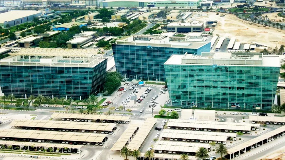 تأشيرة حتى 10 سنوات للمستثمرين بالمنطقة الحرة لجبل علي