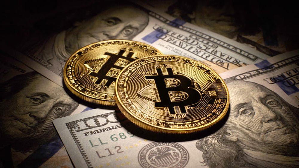 "بيتكوين" تقفز لأعلى مستوى بـ 13 شهراً فوق 9300 دولار