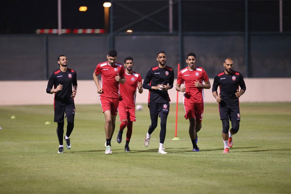 "الأحمر" يدشن مرحلة الإعداد الأولى بتدريبات اللياقة