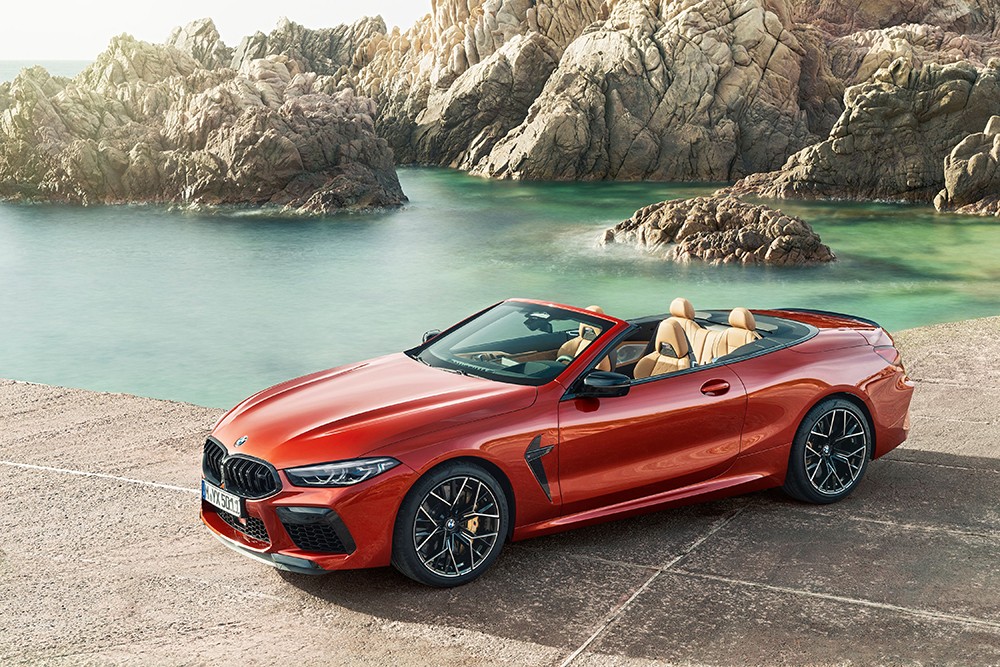 جديد BMW M8 الكوبية والمكشوفة