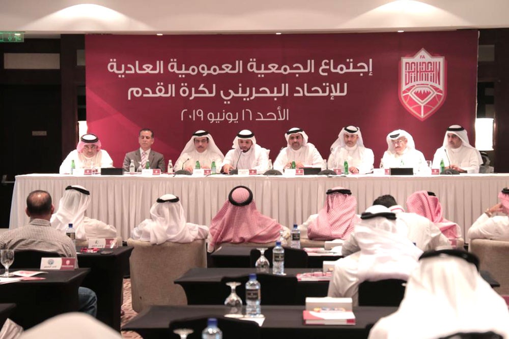 علي بن خليفة يشيد بجهود ومساهمات الأندية الاعضاء