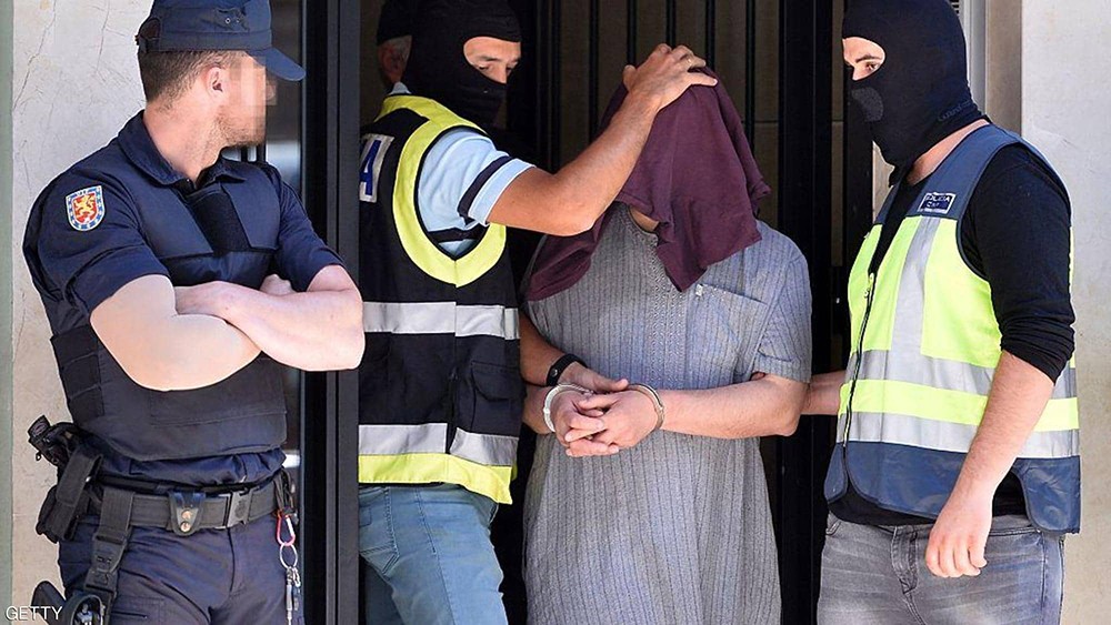  إسبانيا توقف عصابة متورّطة في "تمويل القاعدة" بسوريا