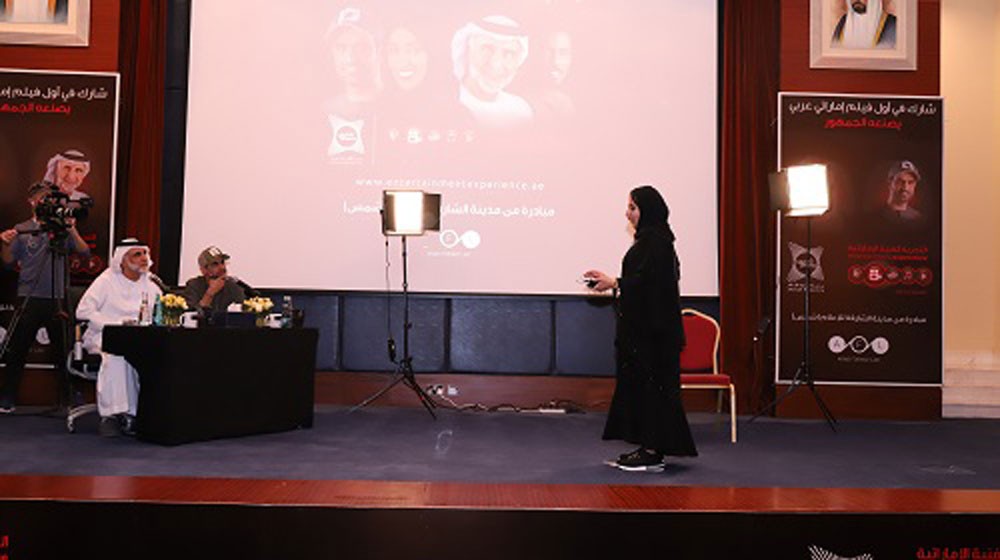 الشارقة للإعلام تكشف عن مشاركة نسائية واسعة في التجربة الفنية الإماراتية