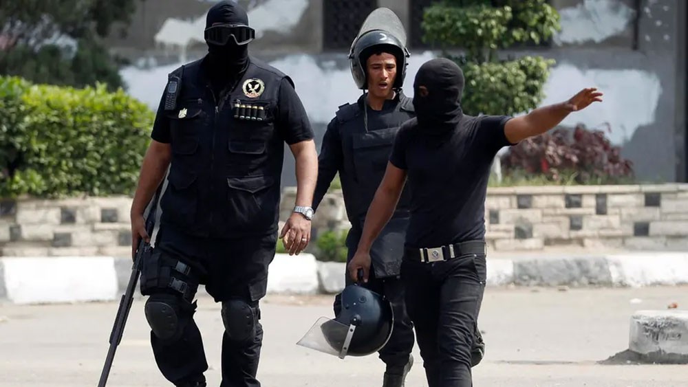3 قتلى في انفجار جسم غريب بوادي النطرون في مصر