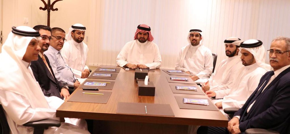 سمو الشيخ عيسى بن علي يستقبل لجنة انتقالات اللاعبين باتحاد السلة