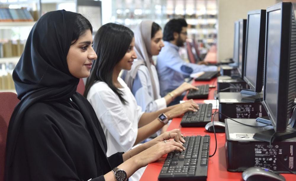 مؤسسة المبرة الخليفية تختتم دورات وورش عمل برنامج رايات