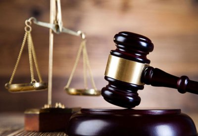 سنة والإبعاد لإفريقية وصفتها زوجة كفيلها بـ"الغبية" فأحرقت غرفة بمنزلهم