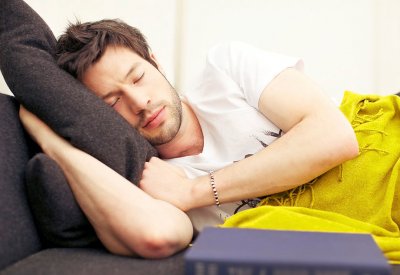 كيف يجب أن يتعامل الرجال مع تكرار "التبول الليلي"