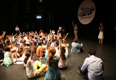 الصالة الثقافية تستضيف تجارب أداء مسرحية "رابونزيل" بمشاركة عشرات الأطفال من المملكة