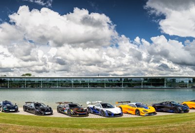 ماكلارين تستعرض تشكيلة سياراتها الرياضية والخارقة تحت سقفٍ واحد للمرة الأولى على الإطلاق