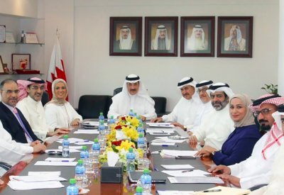 وزير العمل والتنمية الاجتماعية يطلع على المشاريع المستقبلية لهيئة تنظيم سوق العمل