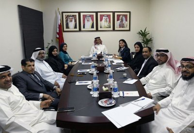 أمين عام الشورى يؤكد اهمية مواكبة مبادرات تعزيز مكانة المرأة البحرينية