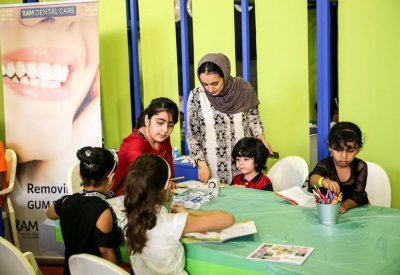 ورش عمل مهرجان صيف البحرين مستمرة باستقبال روّاد خيمة نخول