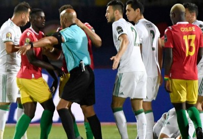  قبل آخر 8 مباريات.. "الفار" تدخل أمم أفريقيا في مصر