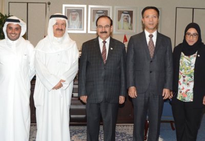 وزير الكهرباء يبحث مع شركة صينية مجالات الطاقة المتجددة