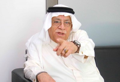 النائب زينل يطالب بكشف تفاصيل الخدمات الحكومية التي ألغيت رسومها