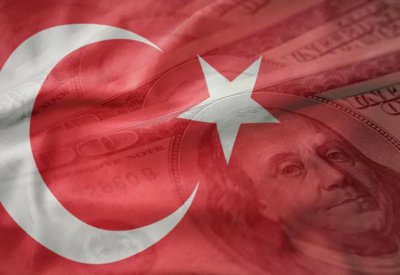 "فيتش" تخفض درجة ديون تركيا مع آفاق سلبية للاقتصاد