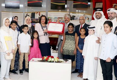 الخيرية الملكية تمنح وزيرة الصحة شهادة صديق اليتيم‎