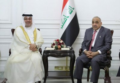 رئيس مجلس وزراء جمهورية العراق الشقيقة يستقبل سفير مملكة البحرين في بغداد