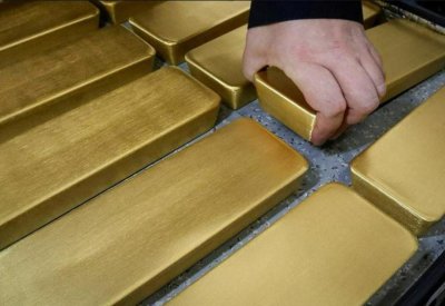  الذهب يتراجع بفعل بيانات صينية متباينة عززت الأسهم