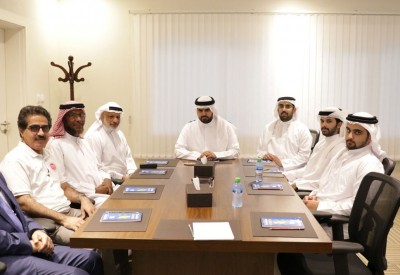 سمو الشيخ عيسى بن علي يستقبل اللجنة الفنية باتحاد السلة