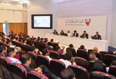 الجهاز الإيرادات يعقد ورشة عمل حول القيمة المضافة لقطاعات الإنشاءات