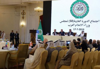 وكيل الإعلام: مجلس وزراء الإعلام العرب يوافق على مقترح البحرين للتربية الاعلامية