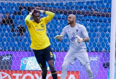 العماني الحبسي يعلن رحيله عن الهلال