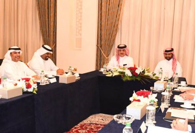 عبد الله بن حمد يطلع على سير الاستراتيجية الوطنية المتكاملة لإدارة المخلفات