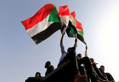 السودان.. توقيف ضباط وقيادات بنظام البشير في محاولة انقلاب