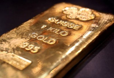 الذهب يواصل ارتفاعه مع تصاعد التوترات الجيوسياسية