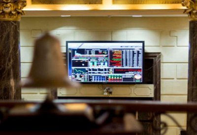 مبيعات أجنبية وراء استمرار الخسائر الأسبوعية ببورصة مصر