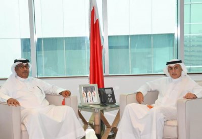وزير الصناعة يستعرض أوجه التعاون مع السلطتين التشريعية