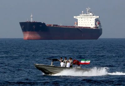 في البحرين.. اجتماع عسكري أوروبي أميركي لتأمين هرمز