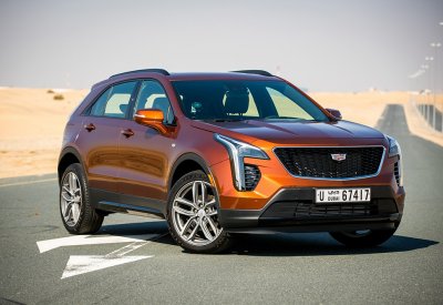 الانطلاق نحو مستقبل غني بالتقنيات المتطورة مع كاديلاك XT4