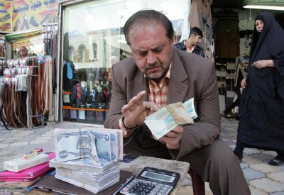  إيران تجرد الريال من 4 أصفار.. وتطرح عملة جديدة