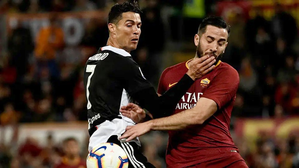 روما يتعاقد مع سبيناتزولا.. ويعلن رحيل بليغريني ومانولاس