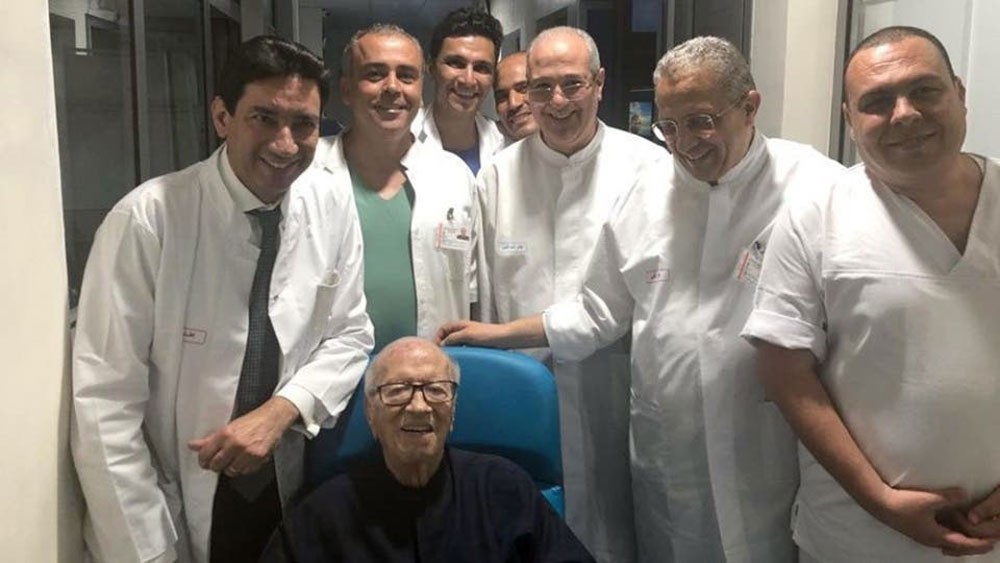 تونس: السبسي غادر المستشفى وسيزاول مهامه خلال أيام