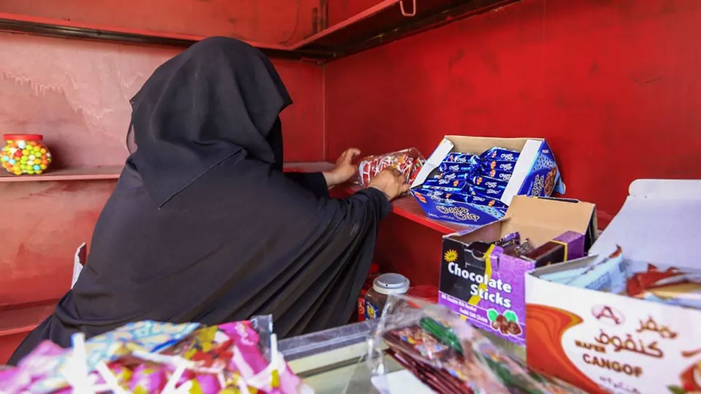 ميليشيا الحوثي تفرض إتاوات جديدة.. "نهب منظم وتجويع"