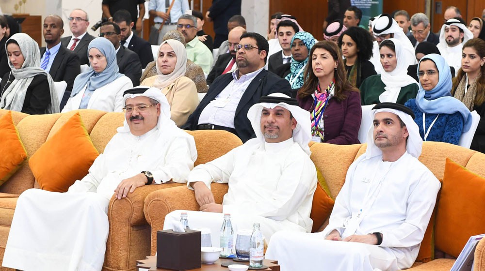 منتدى الاقتصاد الأخضر يوصي بتوفير التمويل ومراجعة التشريعات للانتقال إلى الاقتصاد الأخضر
