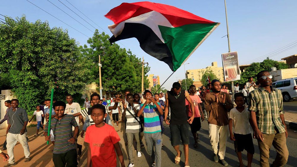 السعودية ترحب بالاتفاق في السودان وتأمل ببداية مرحلة جديدة