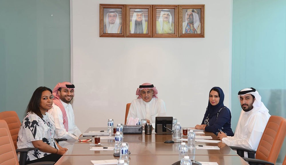 وزير الصناعة والتجارة والسياحة يجتمع بالرئيس التنفيذي لشركة تنمو