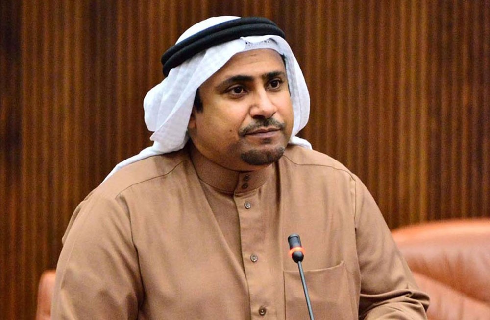 العسومي يهنئ البوعينين لانتخابه أميناً عاماً لجمعية النواب العموم العرب
