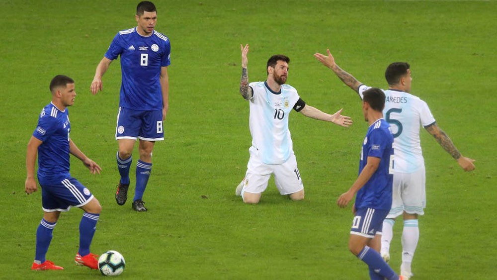 الاتحاد الأوروبي ينفي دعوة الأرجنتين للمشاركة في بطولاته